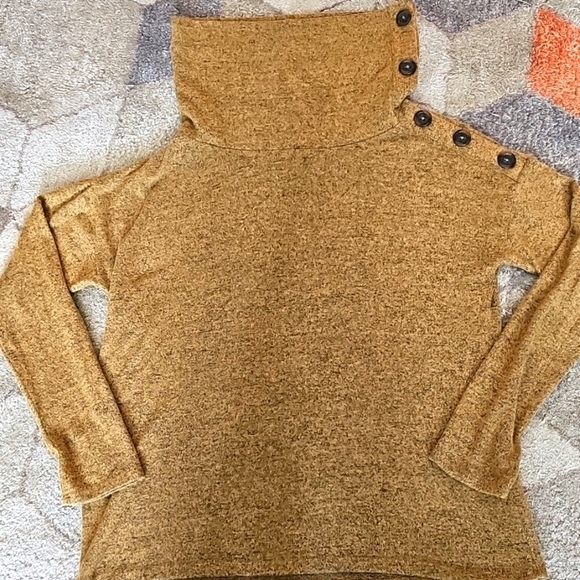 24/7 solid button cowl neck pullover - Picture 1 of 1